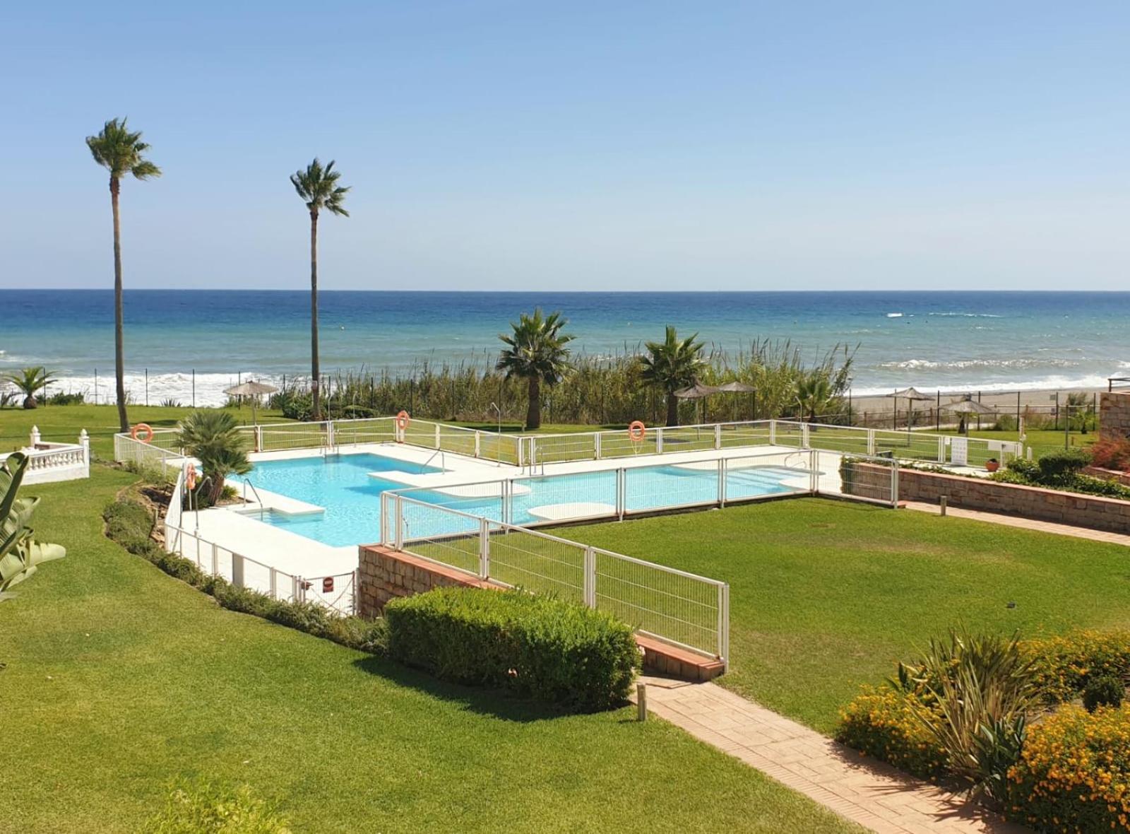 Casitamar Frontline Beach House Rental Casares Costa Near Estepona Bahia de Casares Ngoại thất bức ảnh